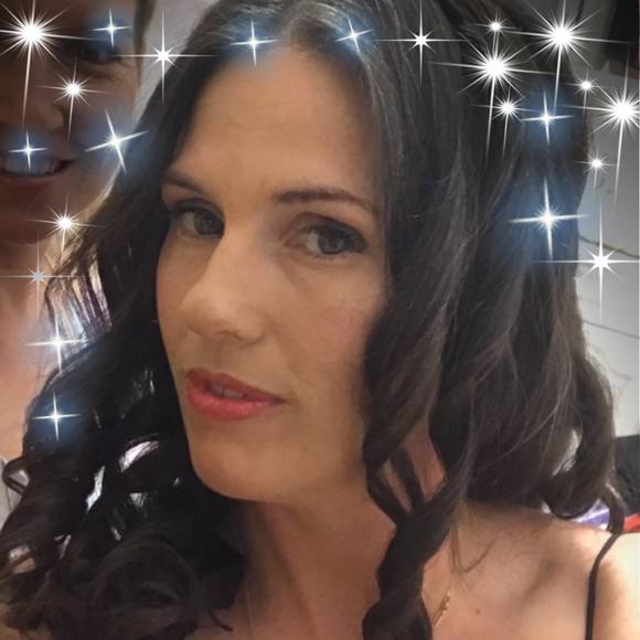 Meet your Posher, Alisha - Picture 1 of 1